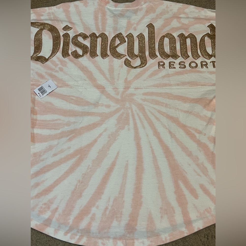 NWT TYE DYE DISNEYLAND RESORT SPIRIT JERSEY